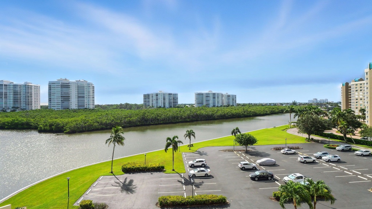 Photo of Outdoor in Vanderbilt Beach