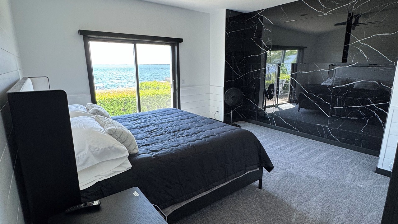 Photo of Bedroom in Arkdale