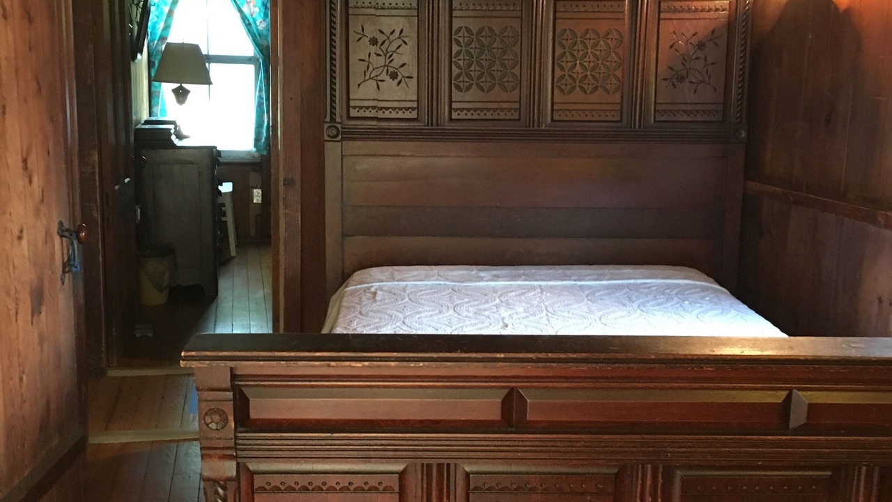 Photo of Bedroom in Westbrook Center