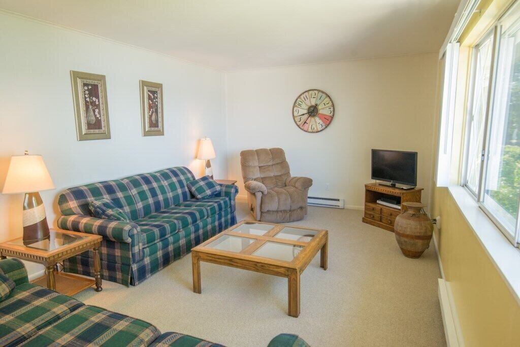 Photo of Livingroom in Onekama