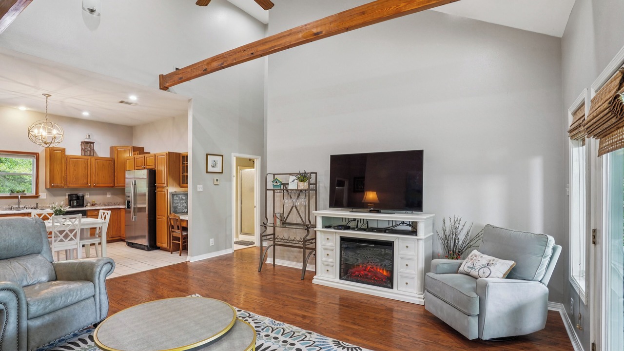 Photo of Livingroom in Mandeville
