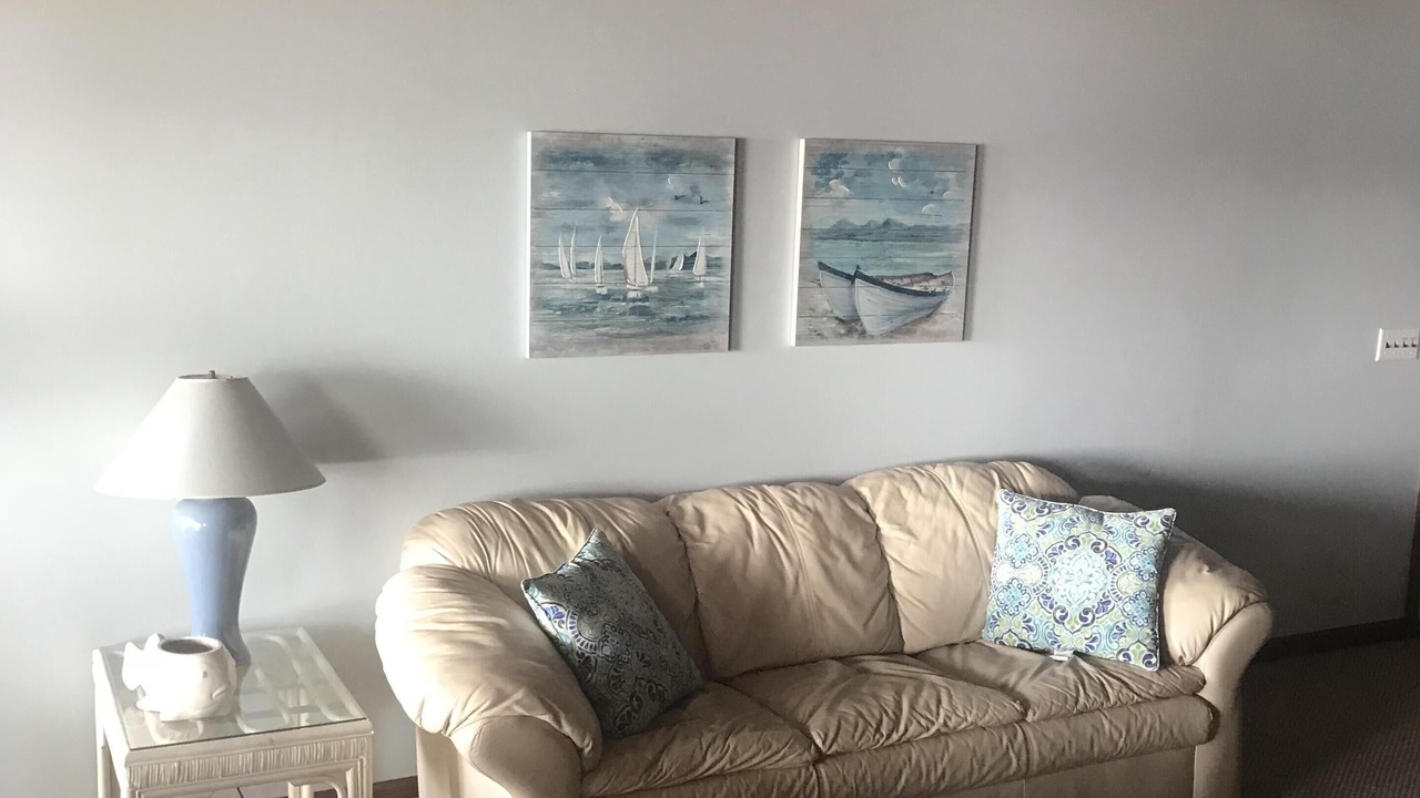 Photo of Livingroom in Spring Lake