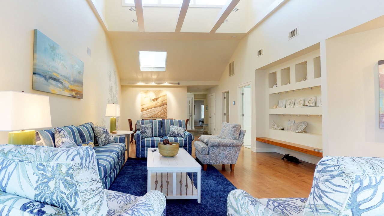Photo of Livingroom in Beach Lagoon