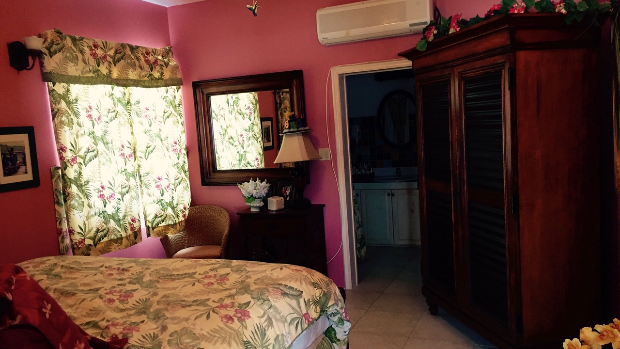 Photo of Bedroom in Sandy Hill
