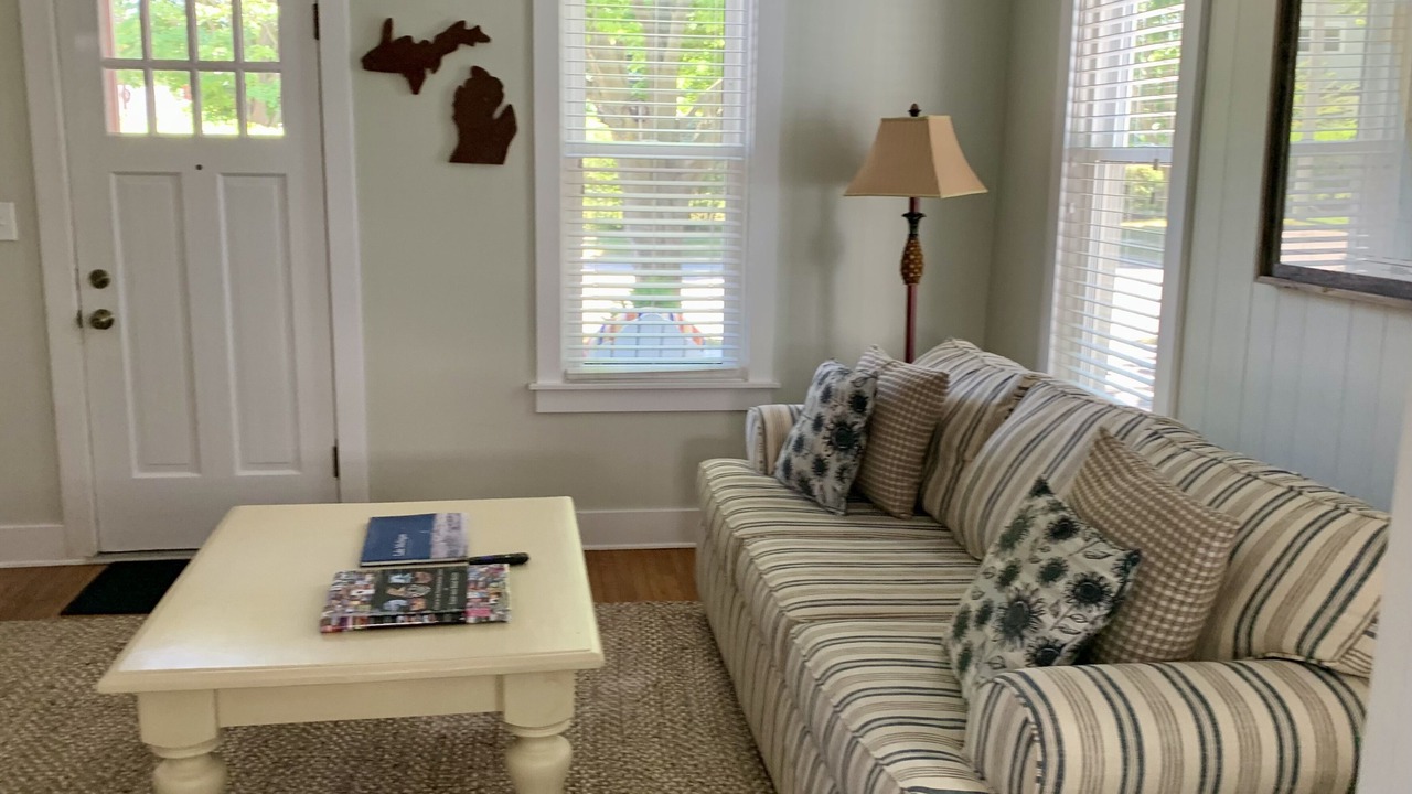 Photo of Livingroom in Ludington