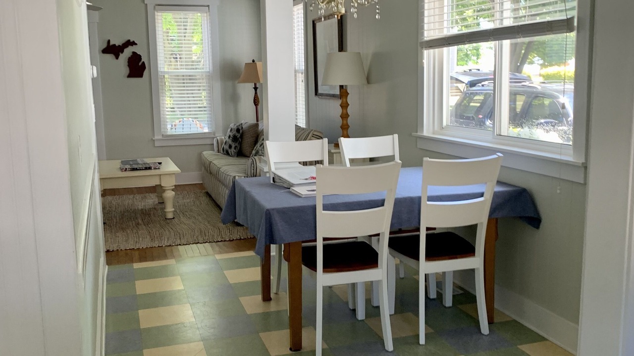 Photo of Livingroom in Ludington