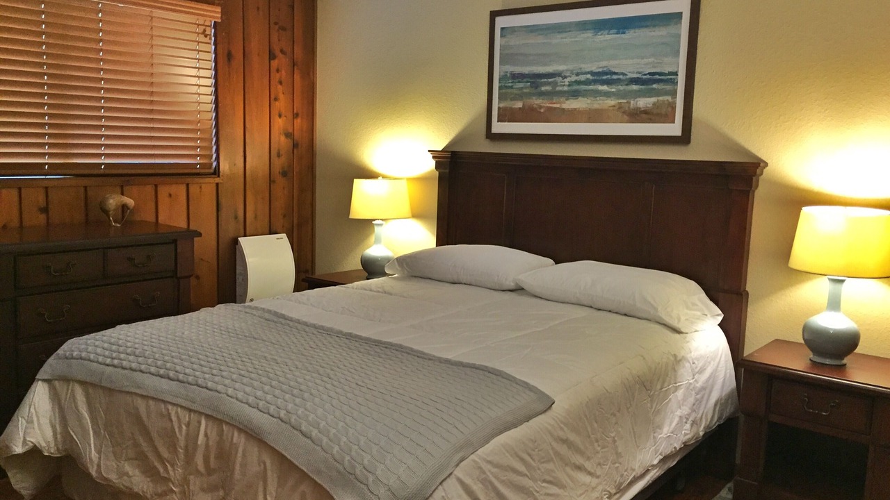 Photo of Bedroom in El Granada