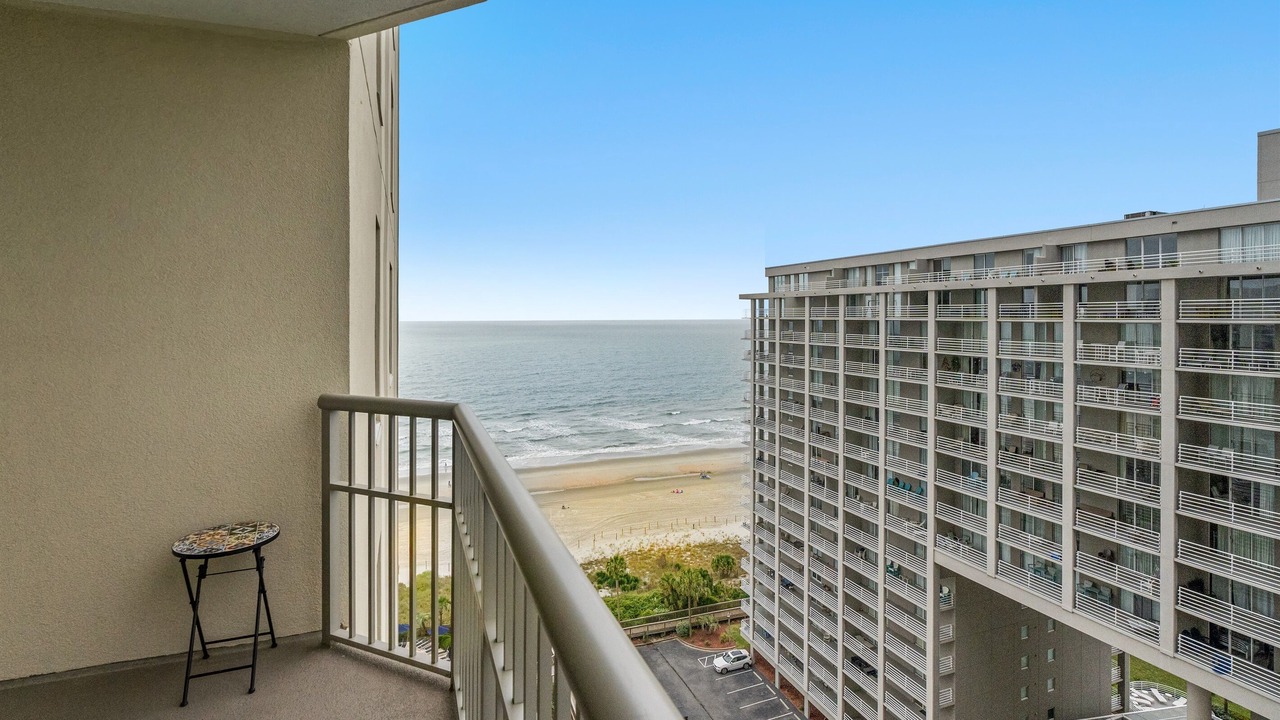 Photo of Patio Balcony in Arcadian Shores