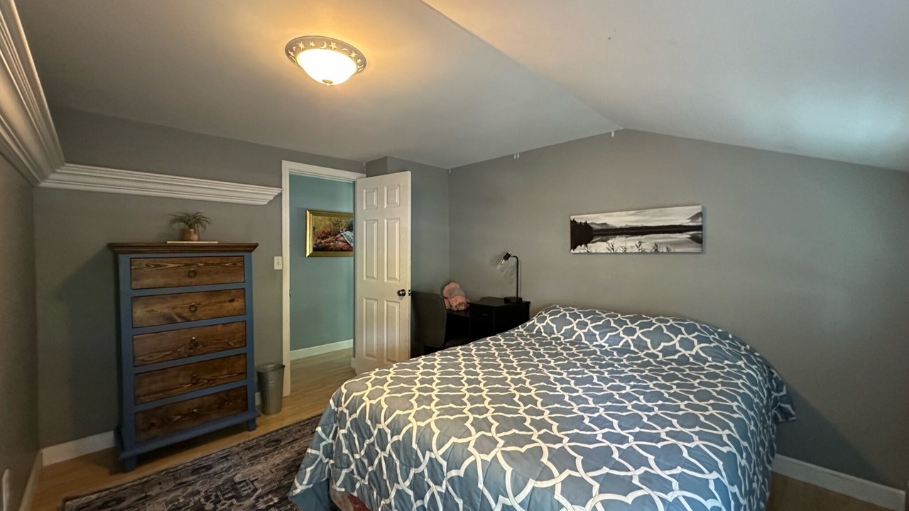Photo of Bedroom in Coventry Lake