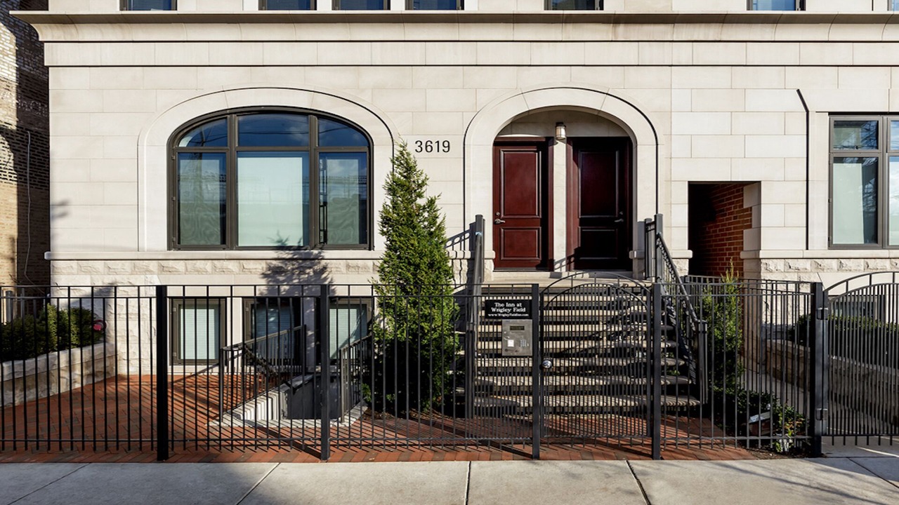 Photo of Outdoor in Lakeview