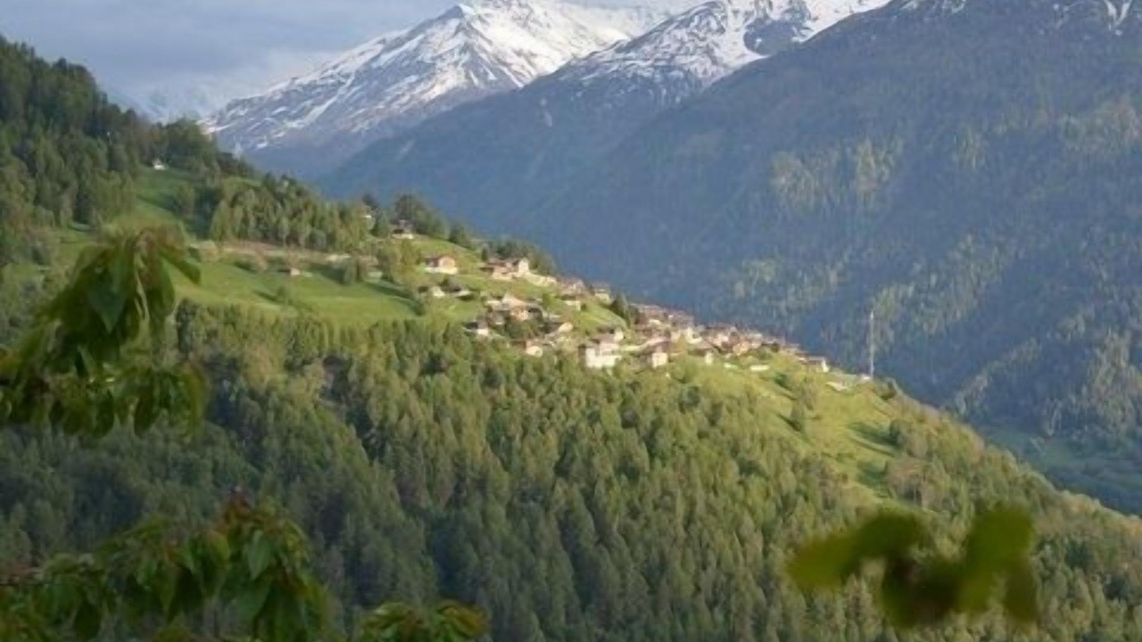 Photo of Outdoor in Mase