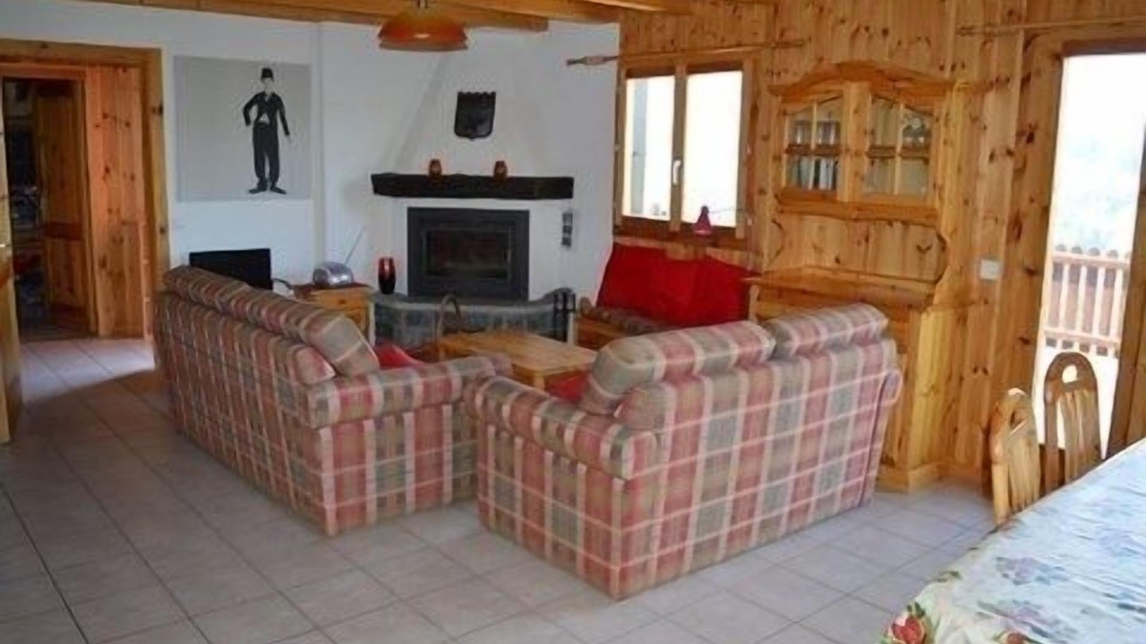 Photo of Livingroom in Mase