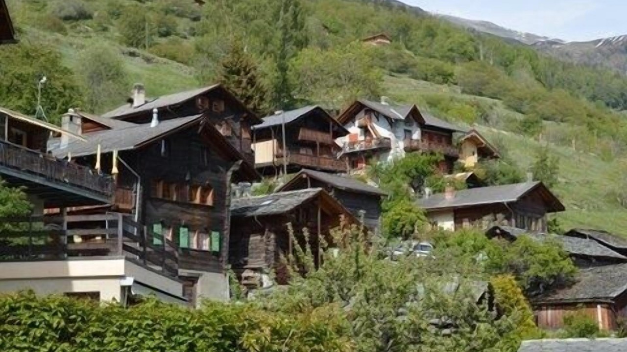 Photo of Outdoor in Mase