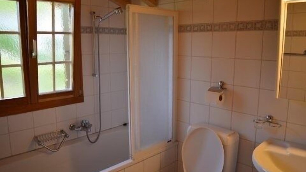 Photo of Bathroom in Mase