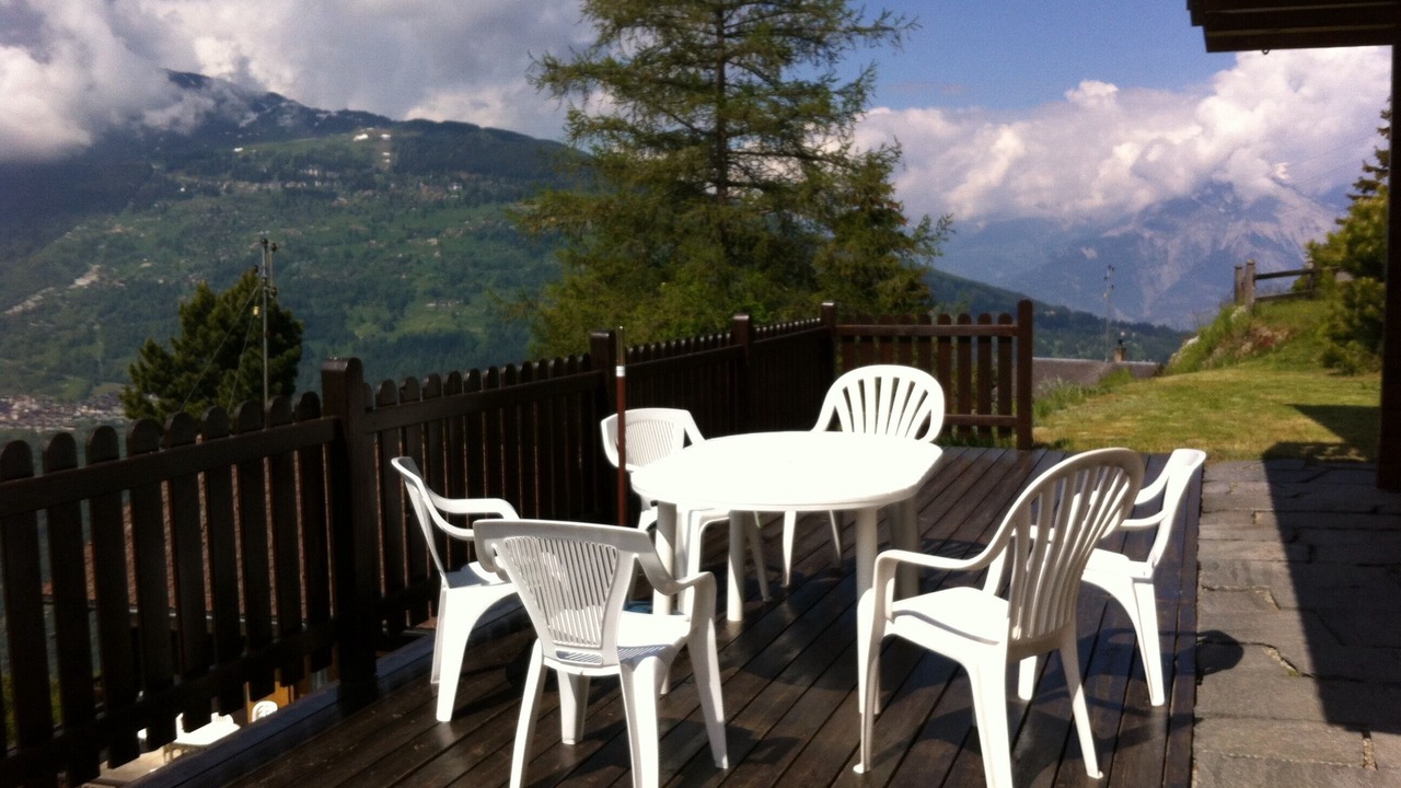 Photo of Outdoor in Mase