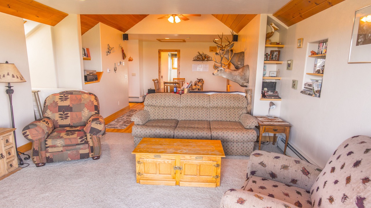 Photo of Livingroom in Parshall