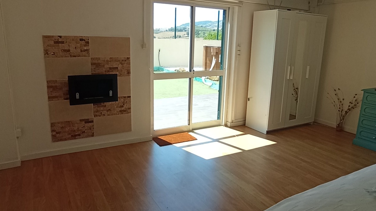 Photo of Bedroom in Arruda dos Vinhos