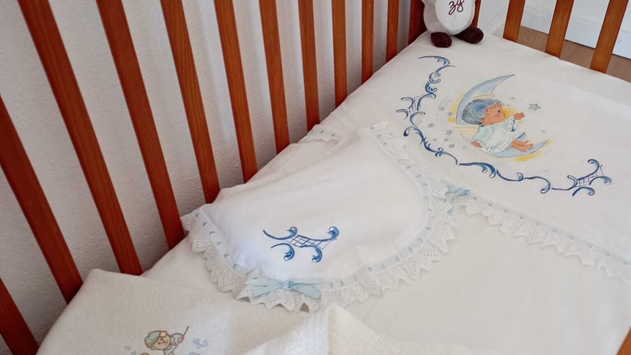 Photo of Bedroom in Arruda dos Vinhos
