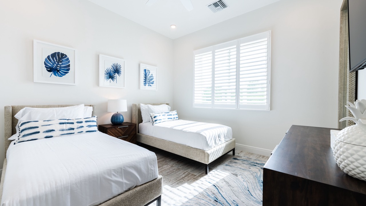 Photo of Bedroom in West Bay
