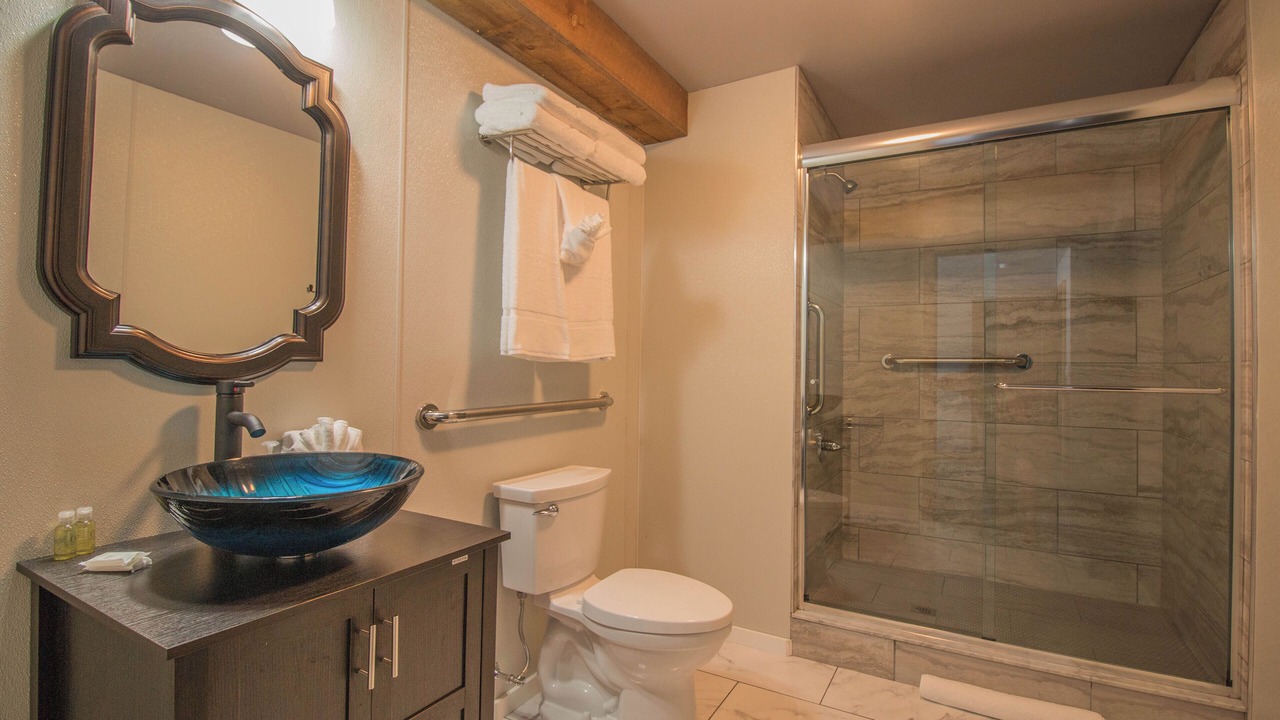 Photo of Bathroom in Beach Lake