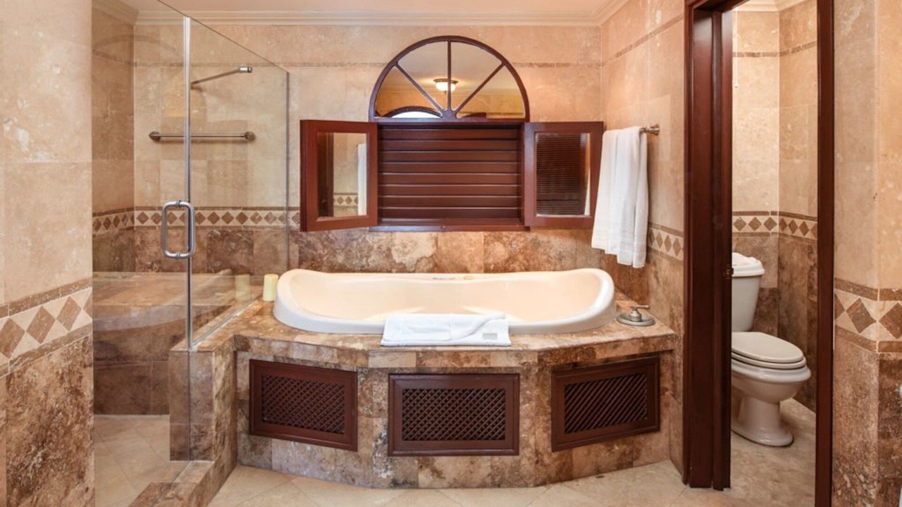 Photo of Bathroom in Diamond Valley