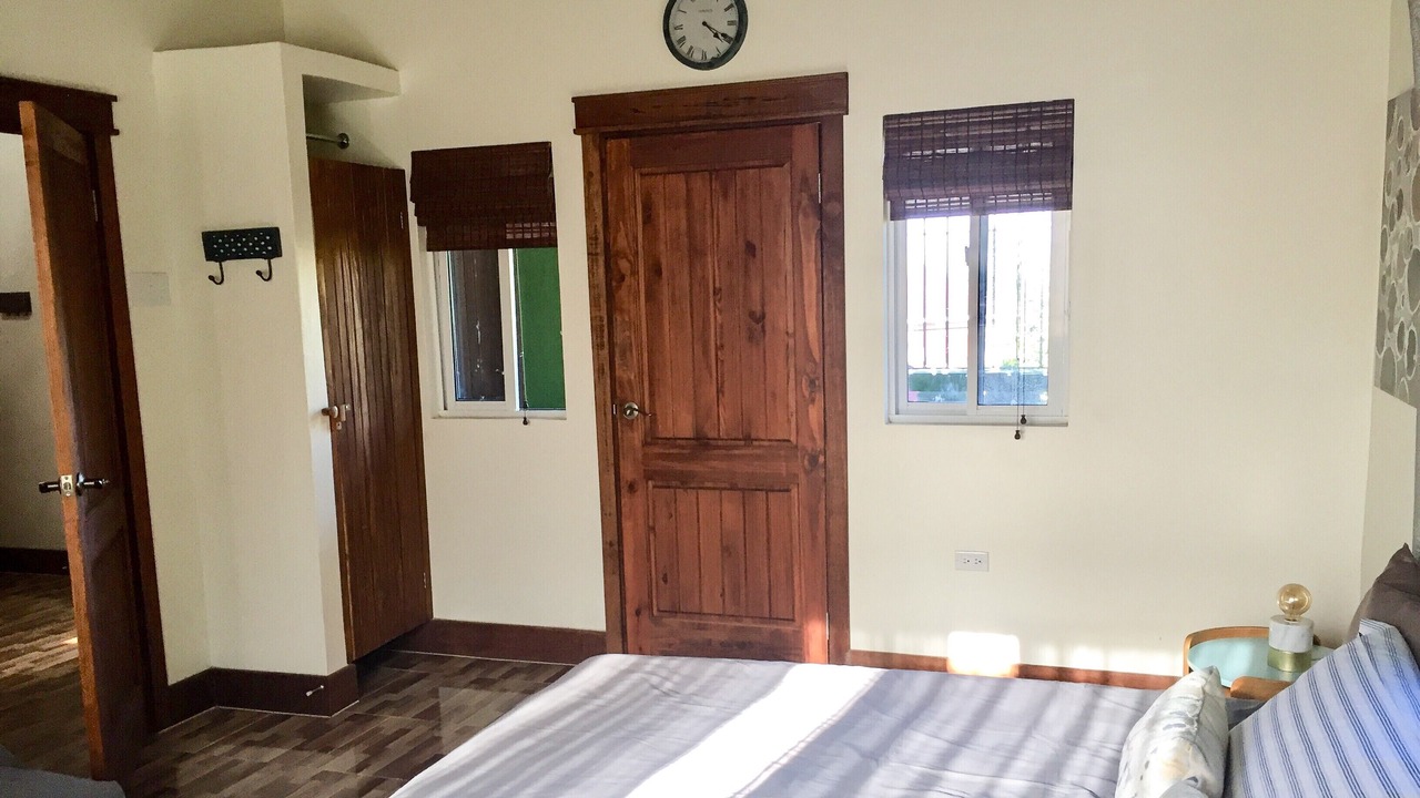 Photo of Bedroom in Mount Salem