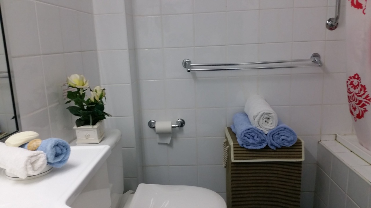 Photo of Bathroom in Narrabeen