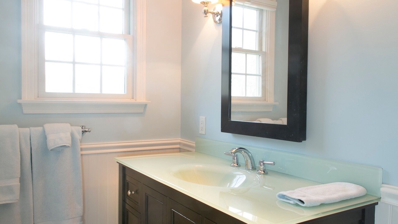 Photo of Bathroom in Lyme