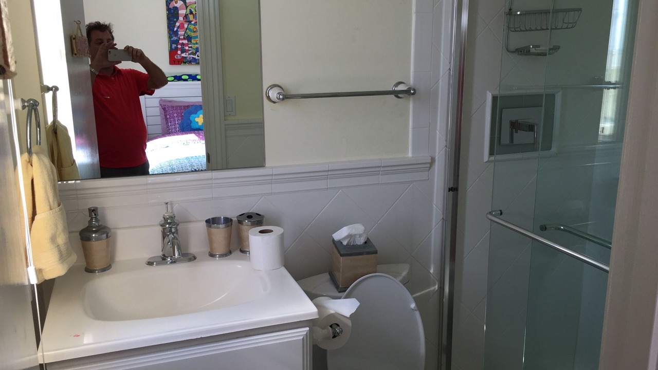 Photo of Bathroom in West Hampton Dunes