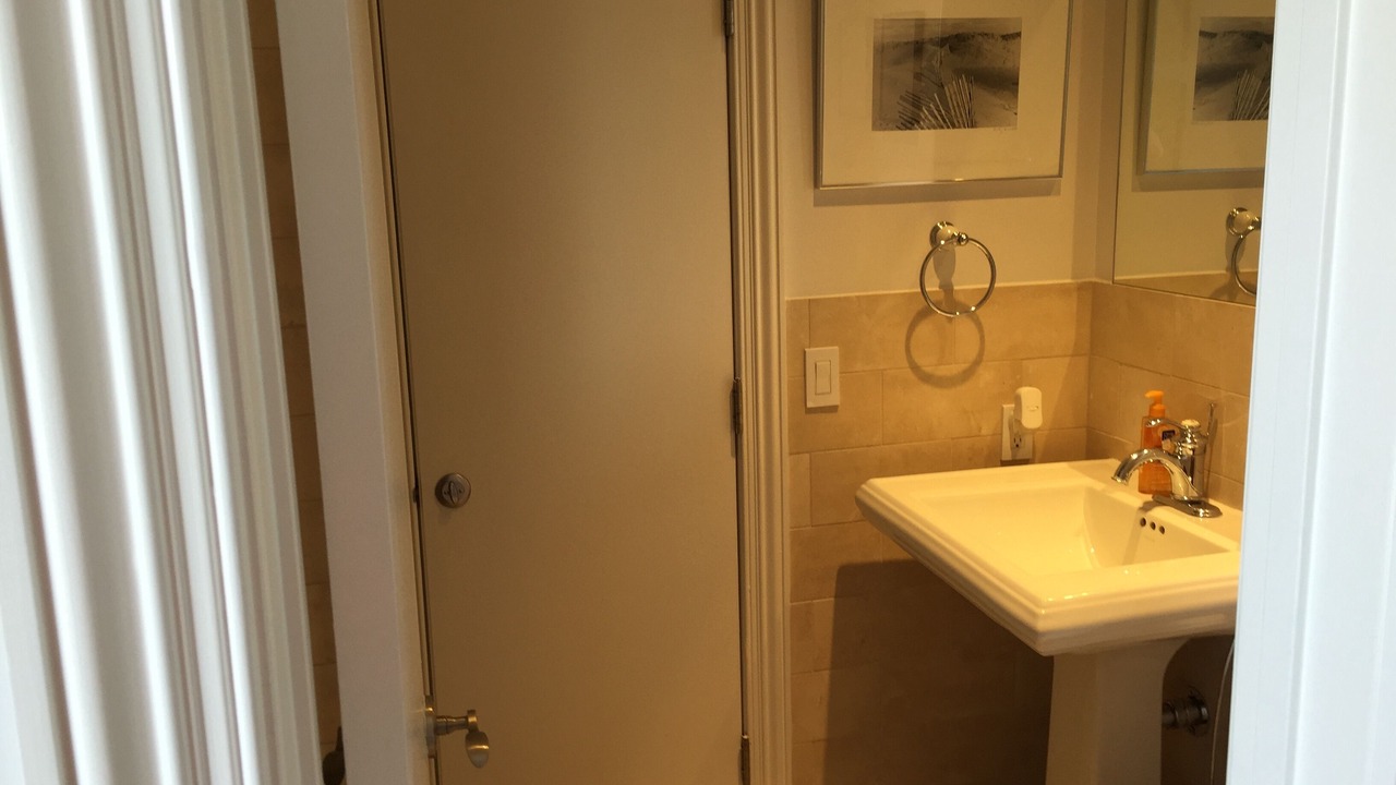 Photo of Bedroom in West Hampton Dunes