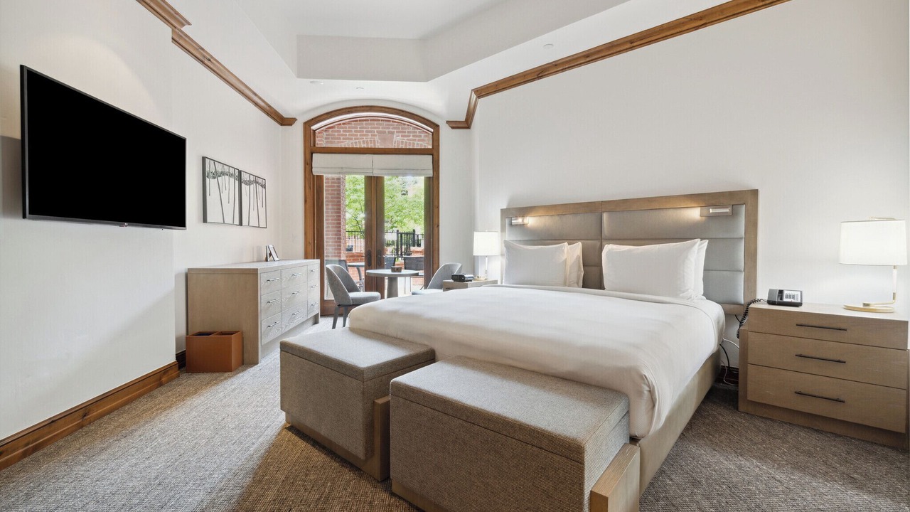 Photo of Bedroom in Downtown