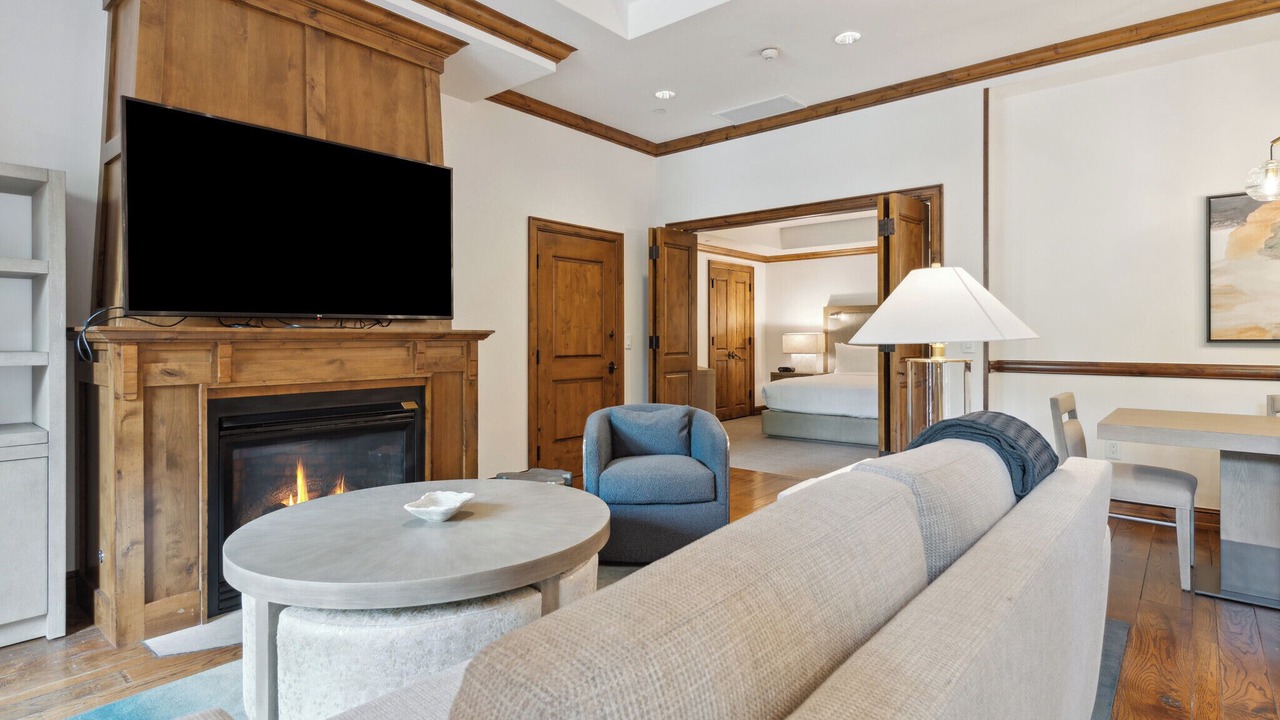 Photo of Livingroom in Downtown