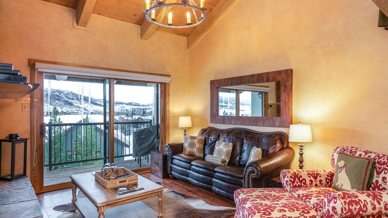 Photo of Livingroom in Steamboat Springs
