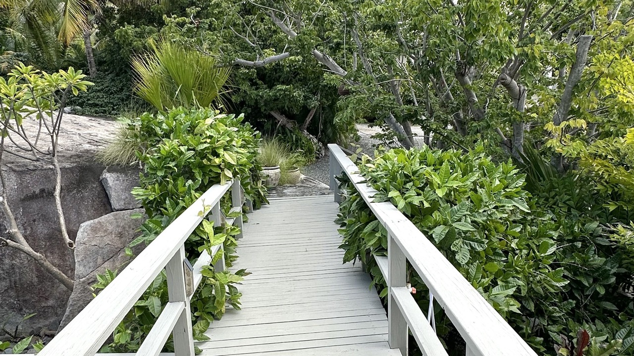 Photo of Others in Little Trunk Bay