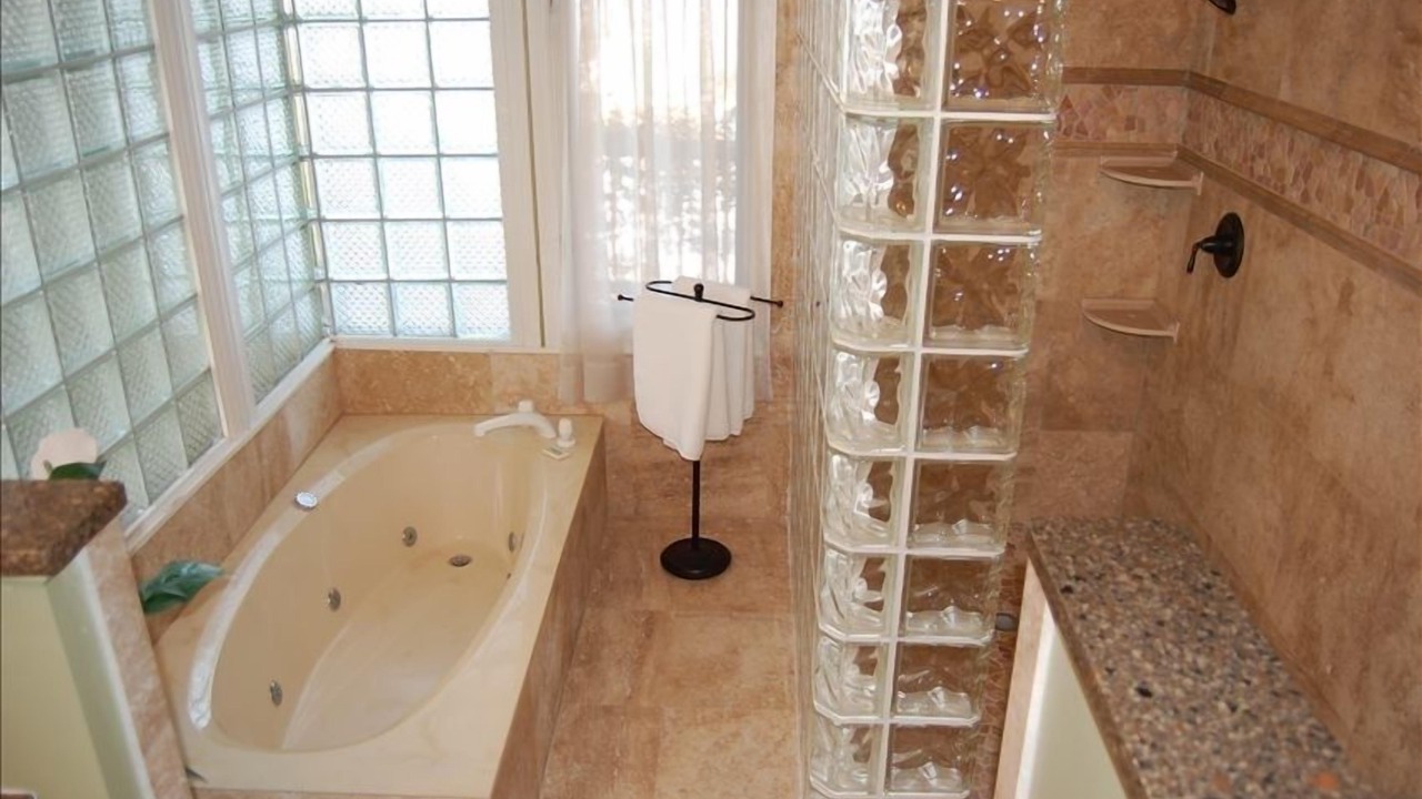 Photo of Bathroom in North Forest Beach