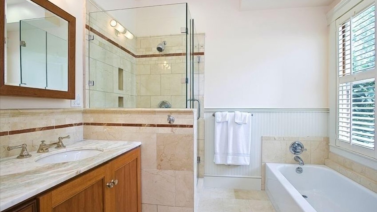 Photo of Bathroom in Richmond District