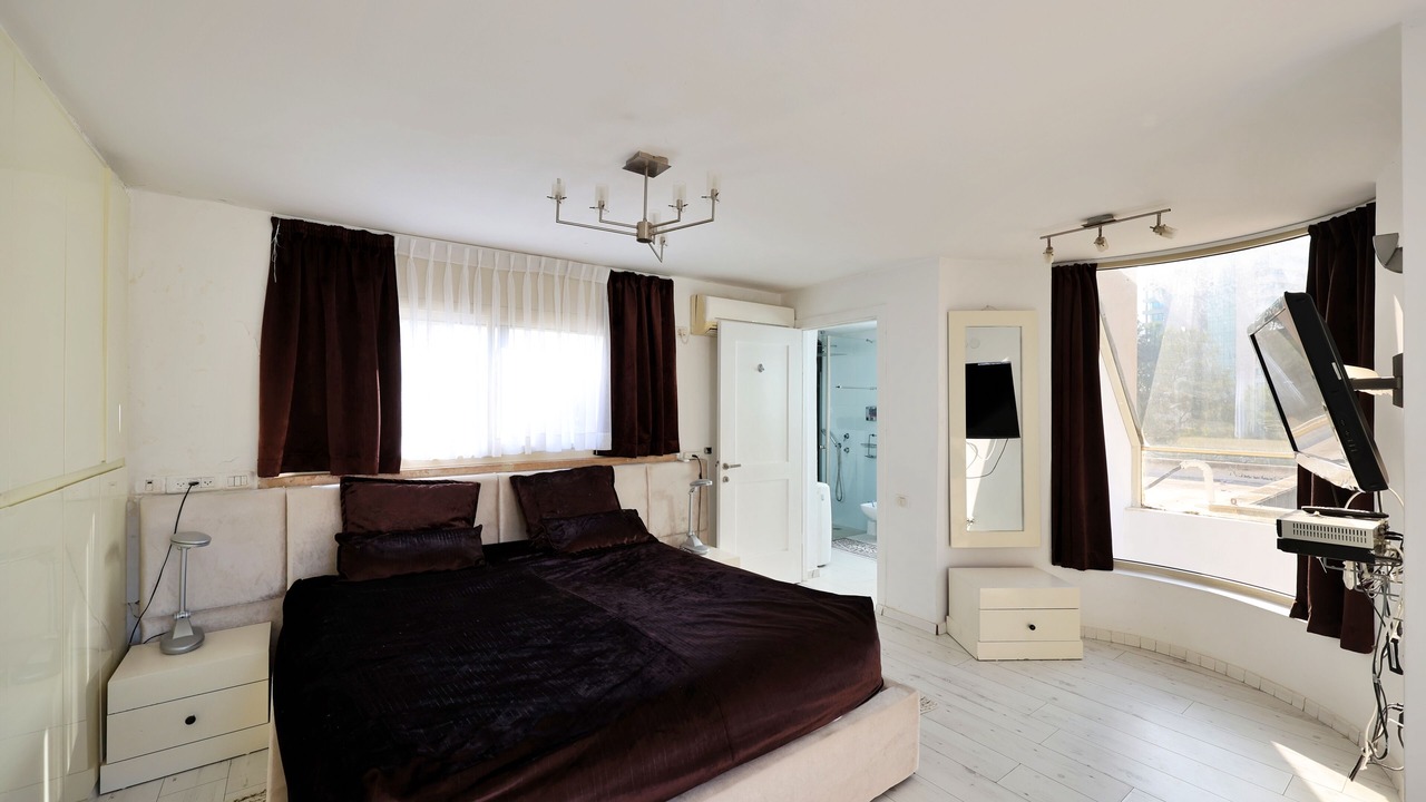 Photo of Bedroom in Herzliya Pituach