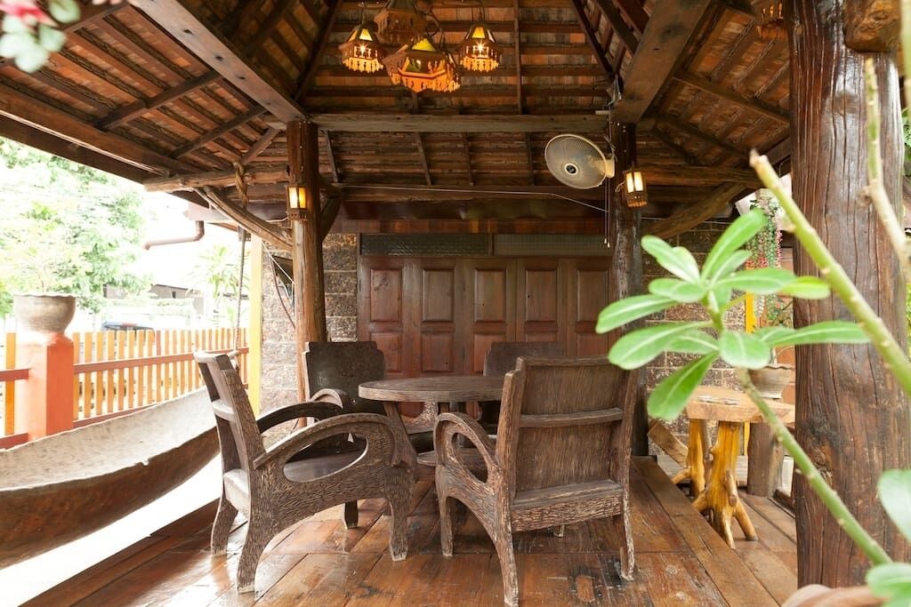 Photo of Outdoor in Wua Lai