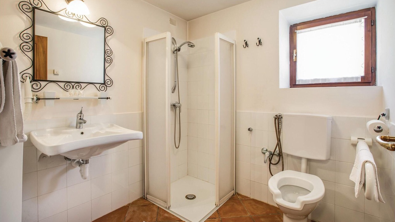 Photo of Bathroom in Trava