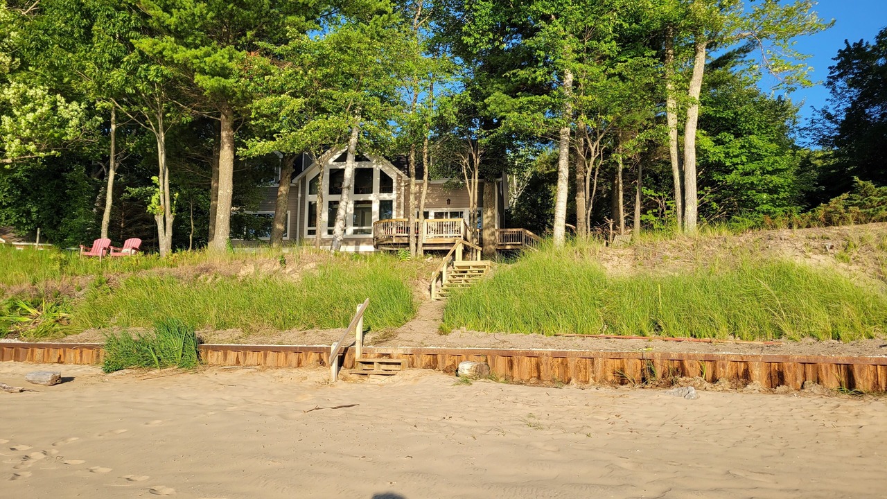 Photo of Others in Manistee