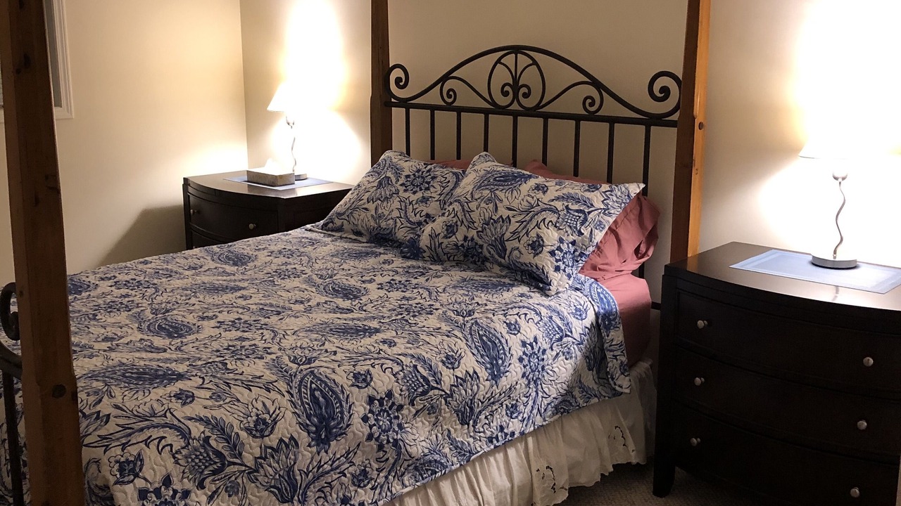 Photo of Bedroom in East Kootenay