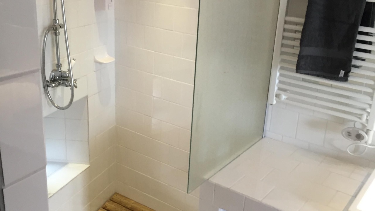 Photo of Bathroom in Preaux
