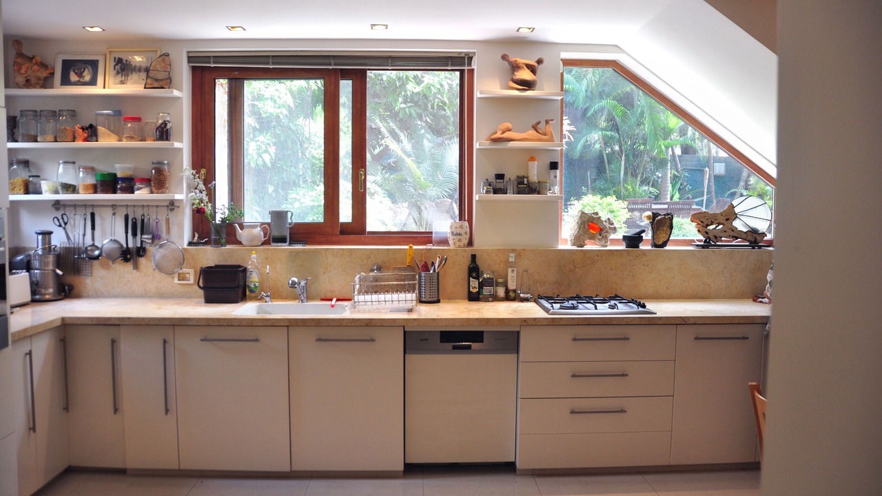 Photo of Kitchen in Giv'atayim