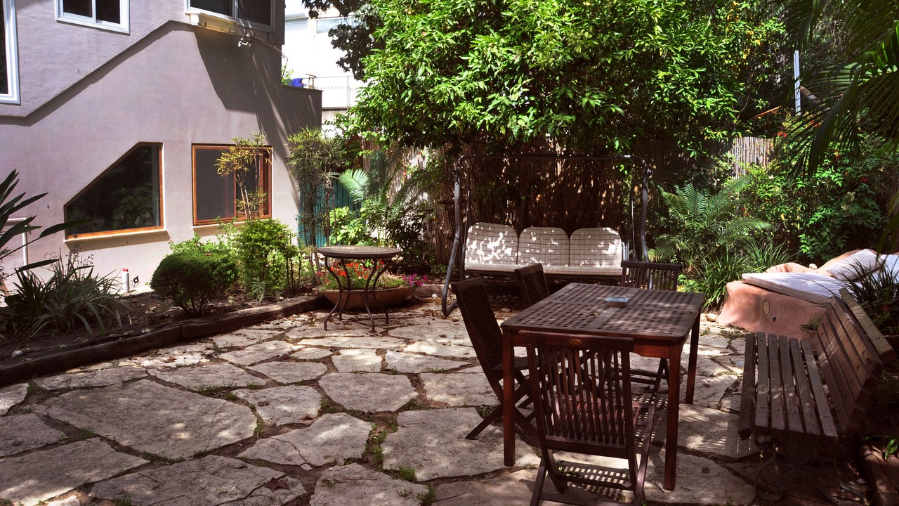 Photo of Outdoor in Giv'atayim