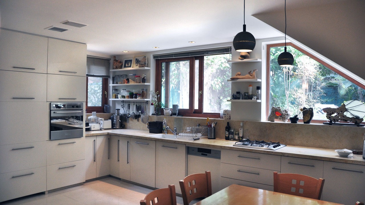 Photo of Kitchen in Giv'atayim
