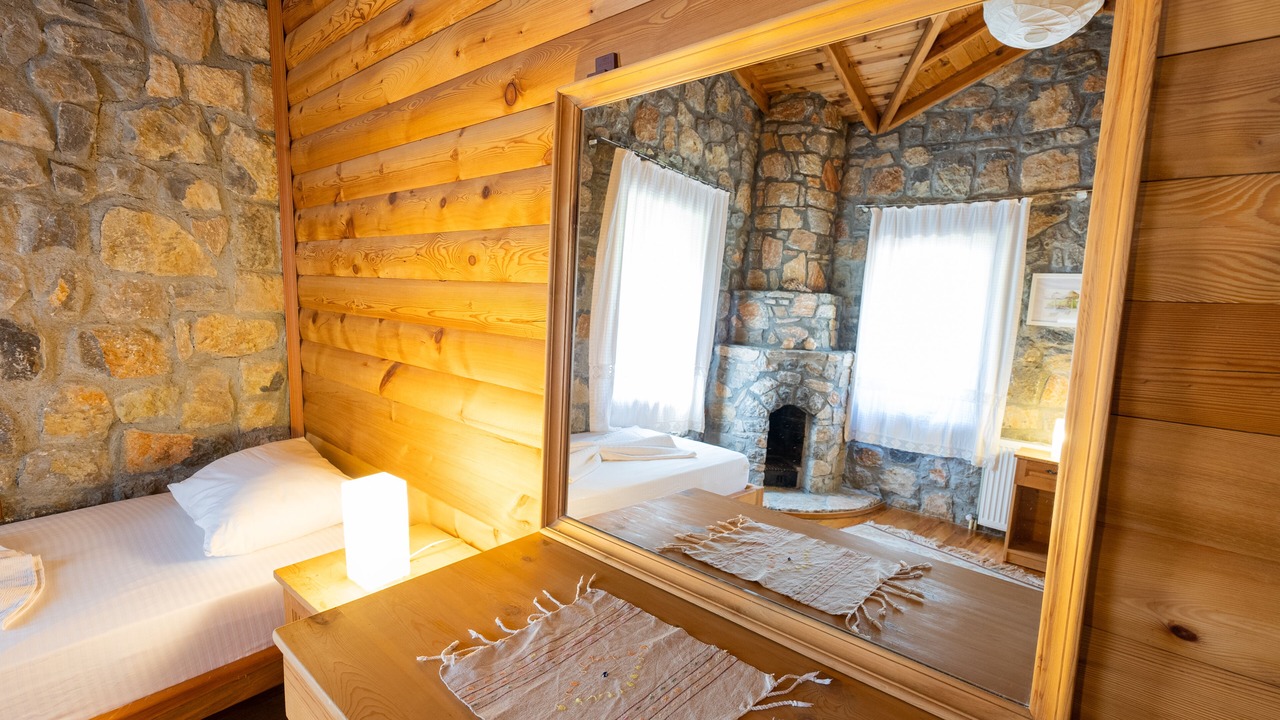 Photo of Bedroom in Avlana
