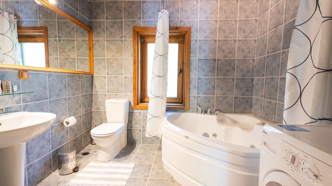 Photo of Bathroom in Avlana