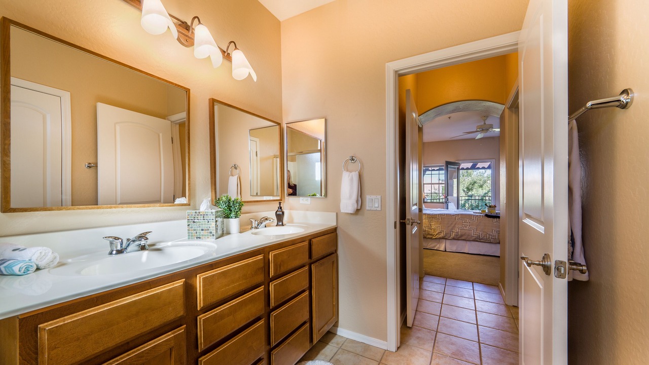 Photo of Bathroom in Foothills