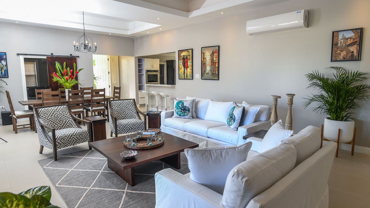 Photo of Livingroom in Reading