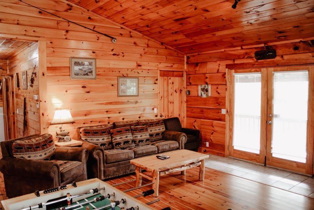 Photo of Livingroom in Cosby